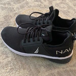 Nautica shoes Men’s size 9.5